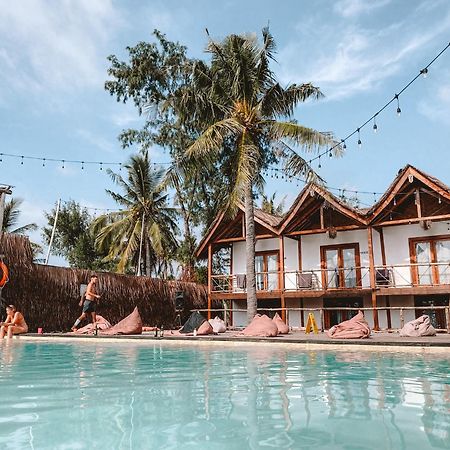 Mad Monkey Gili Trawangan Hostel Luaran gambar