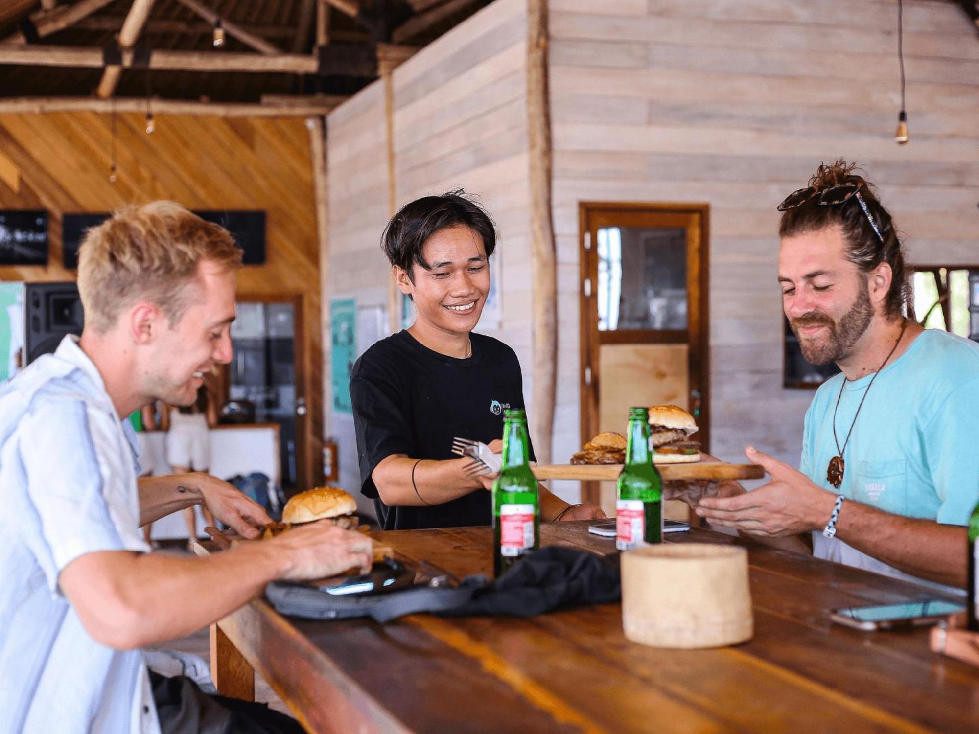 Mad Monkey Gili Trawangan Hostel Luaran gambar Beer in Bali